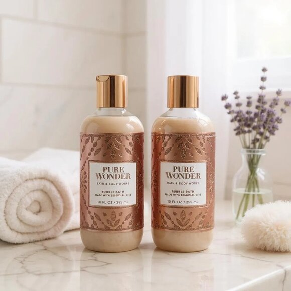 Bath and & Body Works Two PURE WONDERBUBBLE BATH